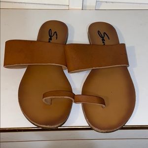 Seven7 women’s sandal